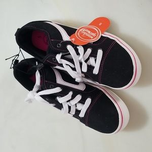 Wonder Nation Tennis Shoes